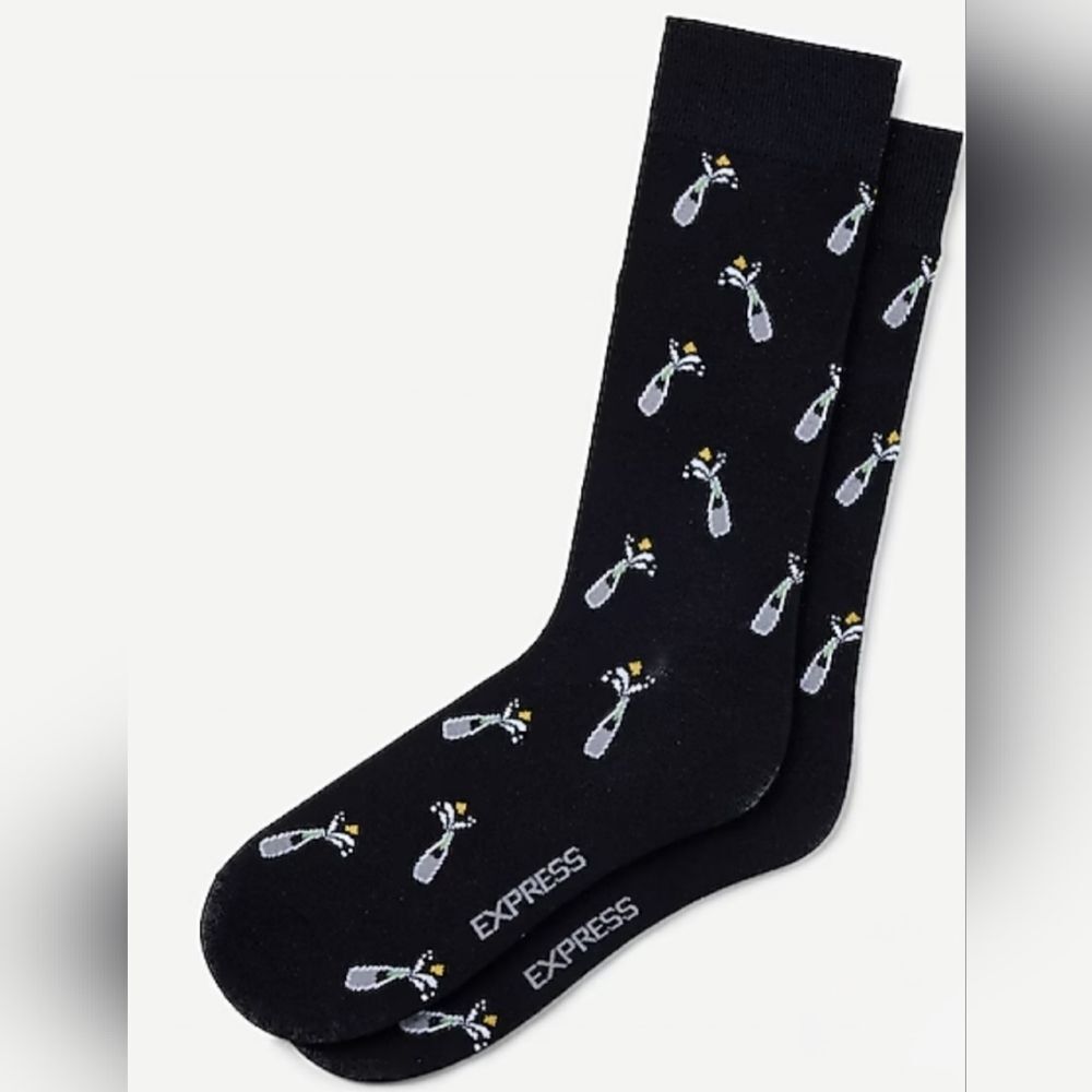 Express Champagne Bottle Dress Socks Wedding OSFM 8-13 Shoe Size New OOS